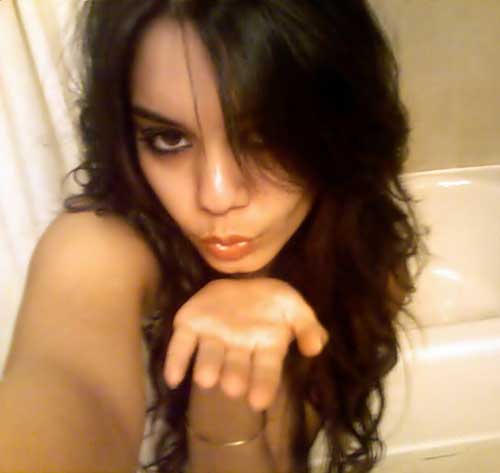 Vanessa Hudgens atriz de High School Musical pelada na internet Vanessa Hudgens atriz de High School Musical pelada na internet