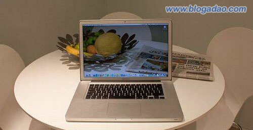 Monitores Transparentes