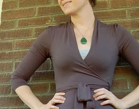 Roupas que disfarçam a barriga saliente Roupas que disfarçam a barriga saliente