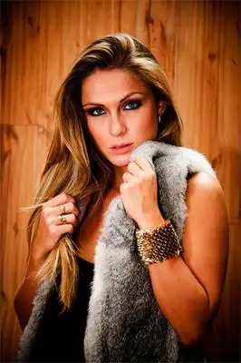 Renata D’ávila: Fotos da BBB12