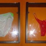 Símbolos de portas de banheiros criativos