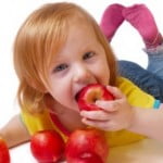 Ensine seu filho bons hábitos alimentares