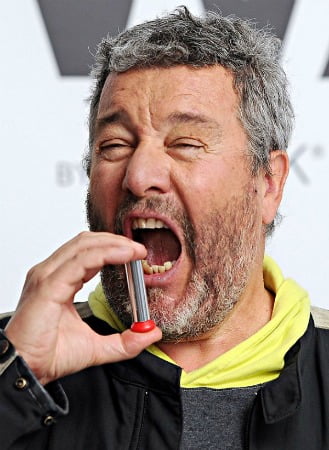 Spray permite ficar bêbado instantaneamente