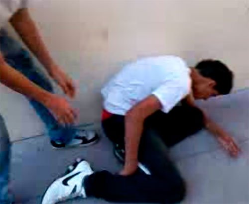 Jogo do desmaio: Adolescentes inconsequentes arriscando suas vidas Jogo do desmaio: Adolescentes inconsequentes arriscando suas vidas