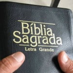 Quem escreveu a Bíblia?