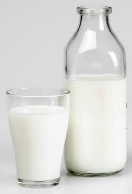 alimentos-para-curar-ressaca-leite
