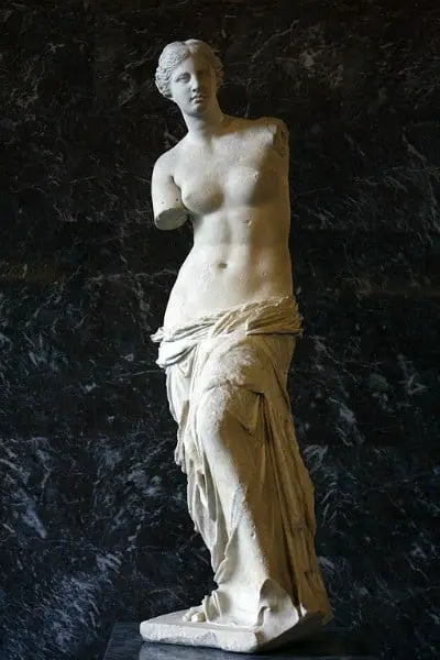 Legenda: A Vênus de Milo, de autor desconhecido, encontrada em 1820.
