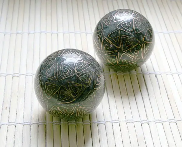 Esferas utilizadas na energização das mãos.